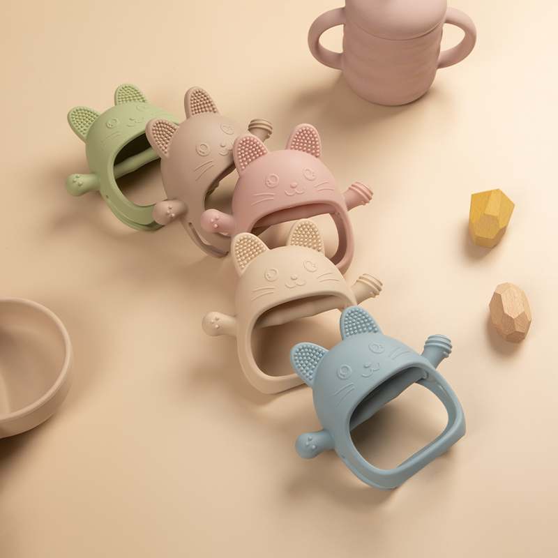 赤ちゃん用歯固めおもちゃ シリコン製歯固めミトン 赤ちゃん用 - Teething Mitten Baby のレビューと価格