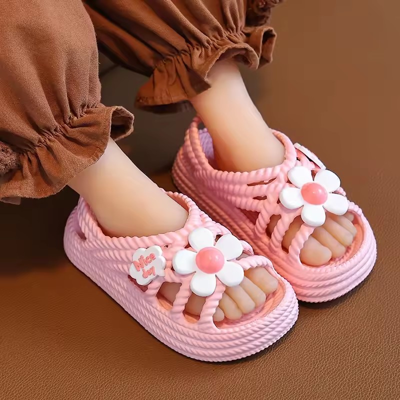 2025 新しい子供のスリッパ夏 2-8Y 女の子浴室ホーム - Baby Products For Summer のレビューと価格